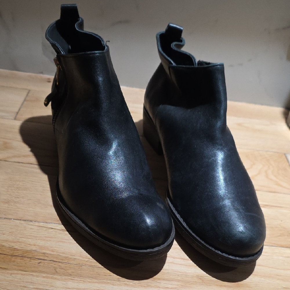 Eric Michael Black Leather Women's Boots